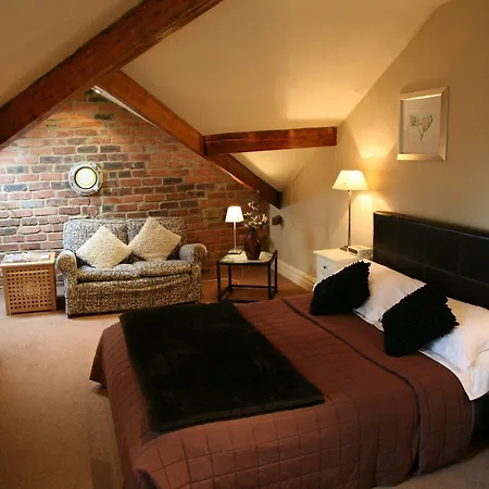 Alexandra Court ベッド・アンド・ブレックファスト 3*